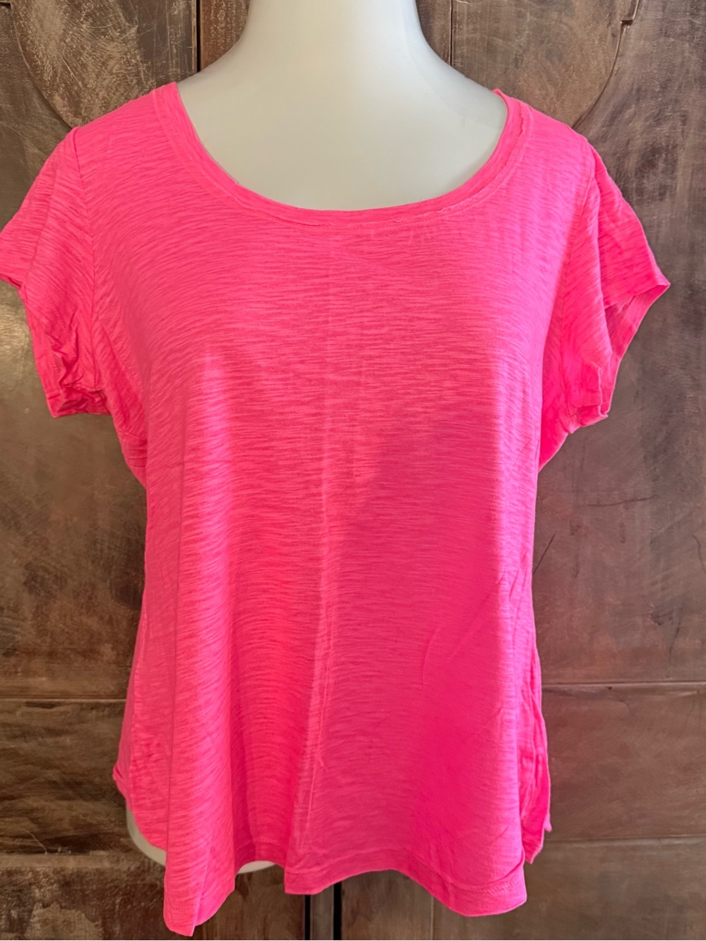 Maurices Neon Pink Scoop Neck Short Sleeve Top